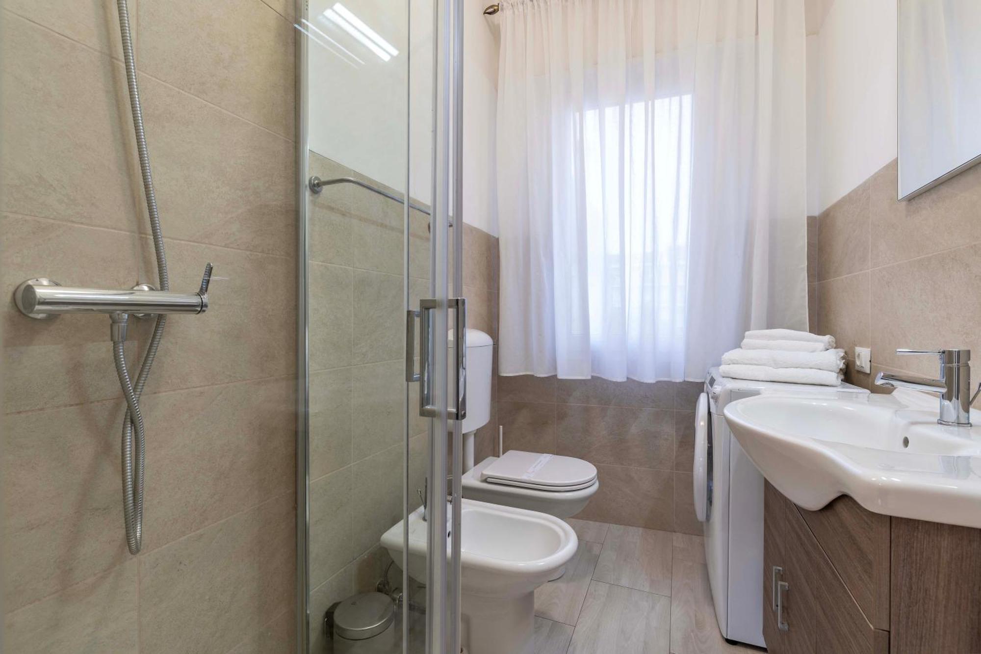 Luminoso In Mestre By Bricola Apartment